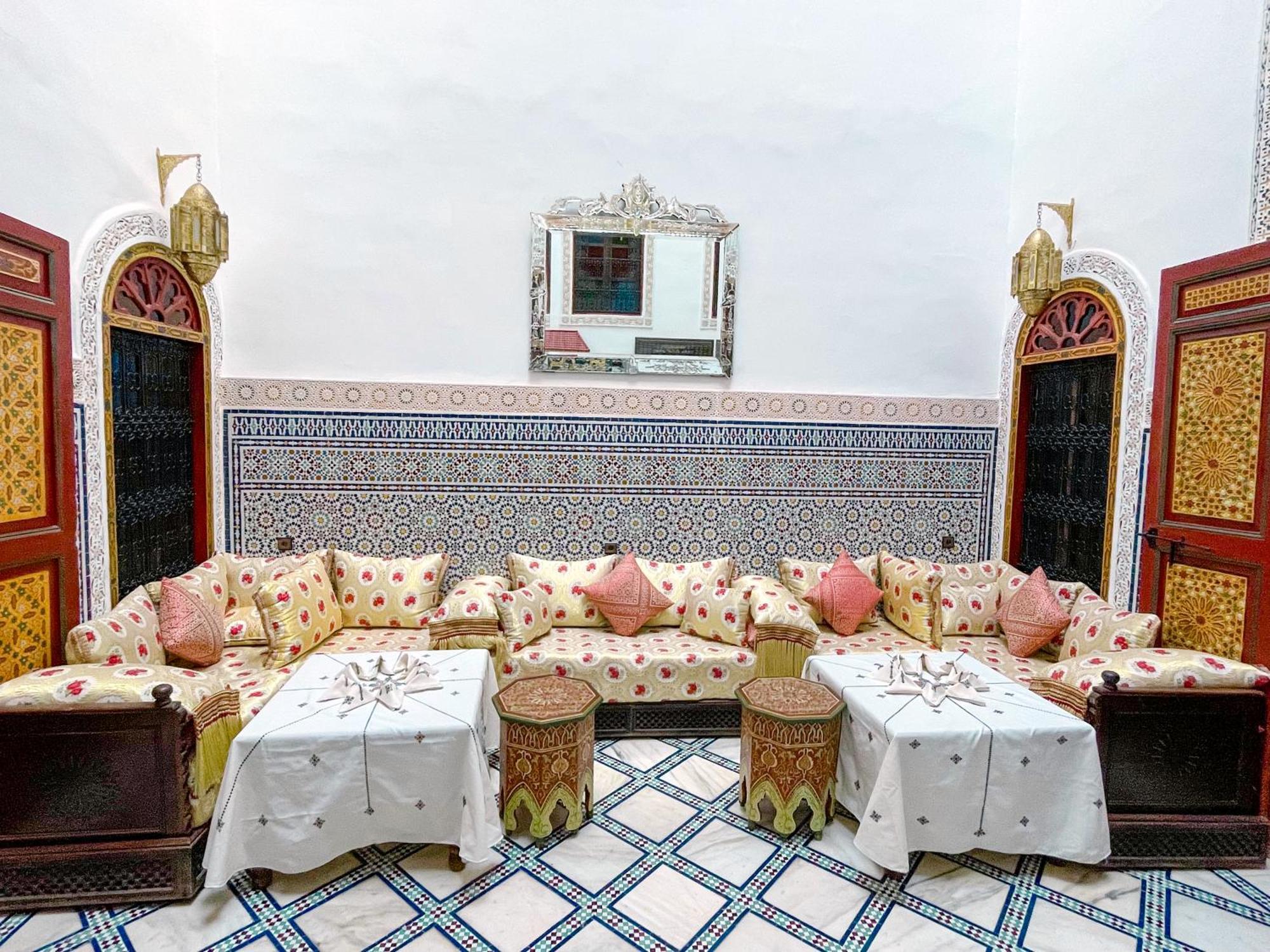 Hotel Dar El Ouedghiri Fez Exterior foto